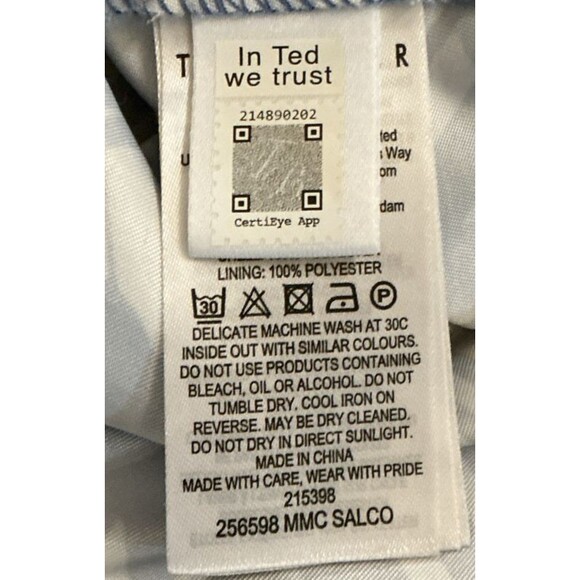 Ted Baker Mens Swim Shorts Size 5 (L) Blue Floral Print Mesh Lined Drawstring - Picture 8 of 9